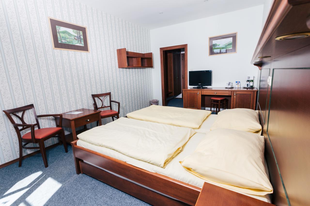Resort Malevil Jablonné v Podještědí Eksteriør bilde