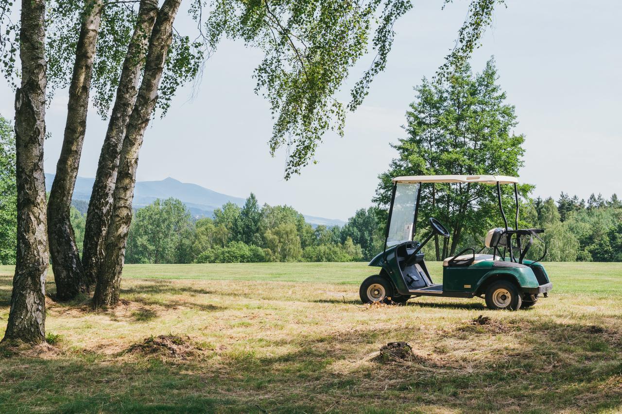 Resort Malevil Jablonné v Podještědí Eksteriør bilde